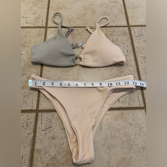 💛 Zaful Ribbed Color-Block Bikini Set with O-Ring Detail - Size Small - Picture 5 of 7